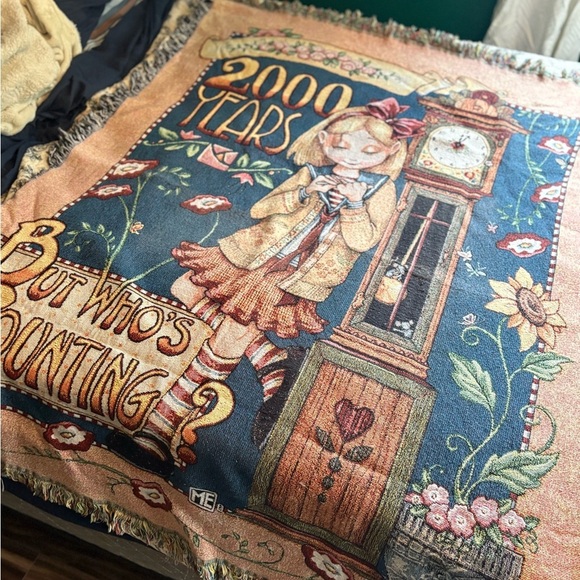 Vintage Tapestry Blanket with Girl and Clock Design - Picture 2 of 6